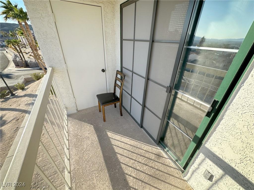 Photo #16