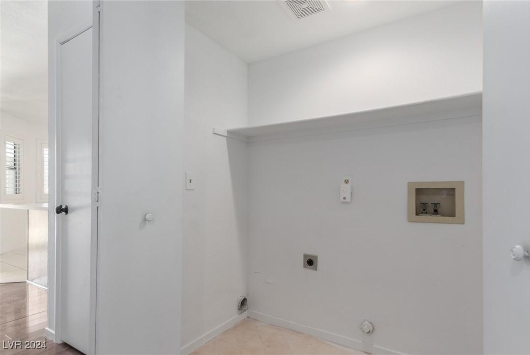 Photo #15