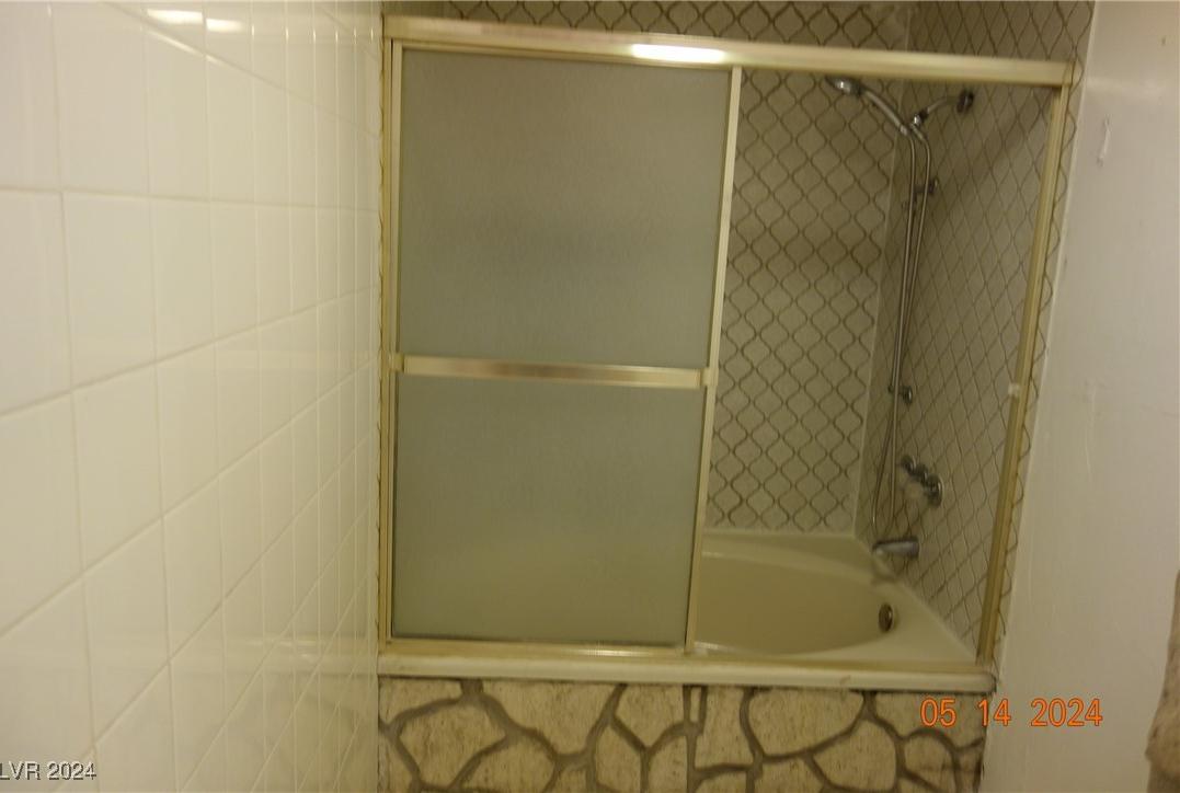 Photo #42