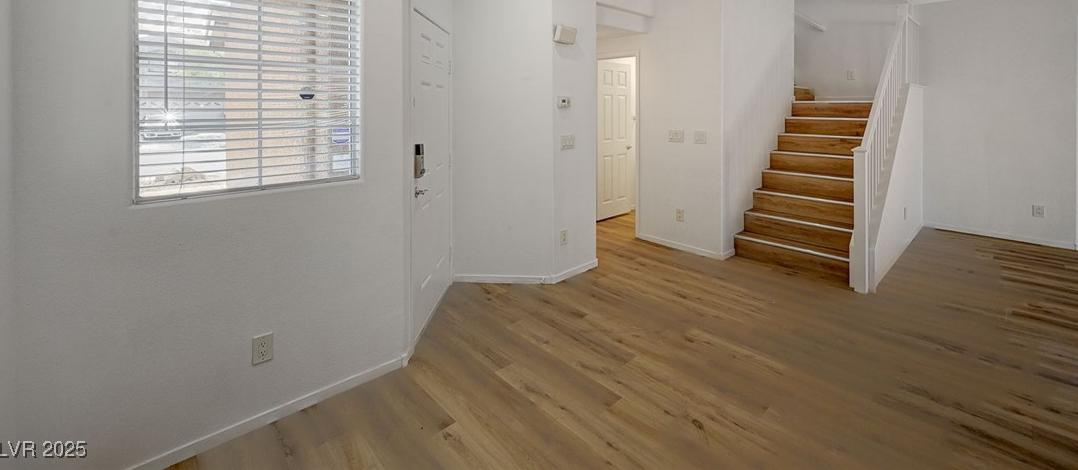 Photo #16