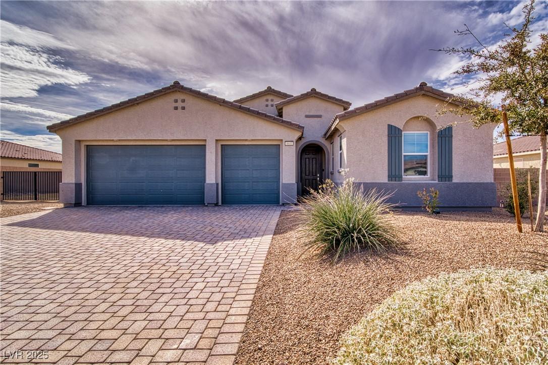 Photo one of 4641 Sommerset Ct Pahrump NV 89061 | MLS 2649523