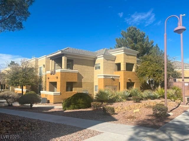 Photo one of 8070 W Russell Rd # 2068 Las Vegas NV 89113 | MLS 2649880