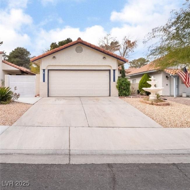 Photo one of 109 Ayesha Ln Henderson NV 89074 | MLS 2650471