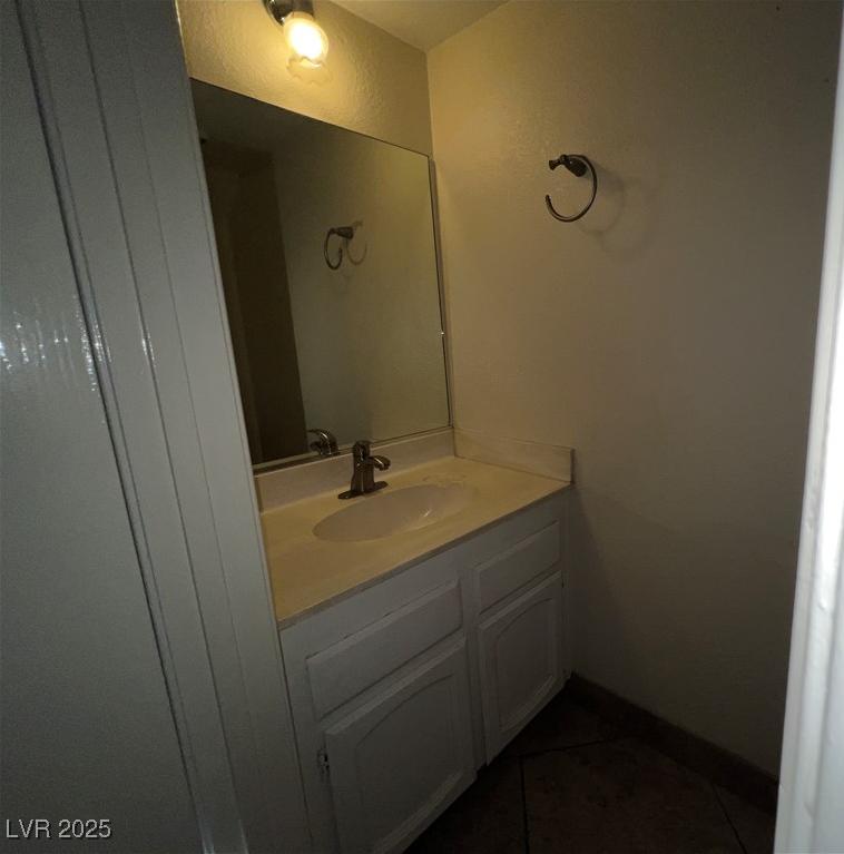 Photo #11
