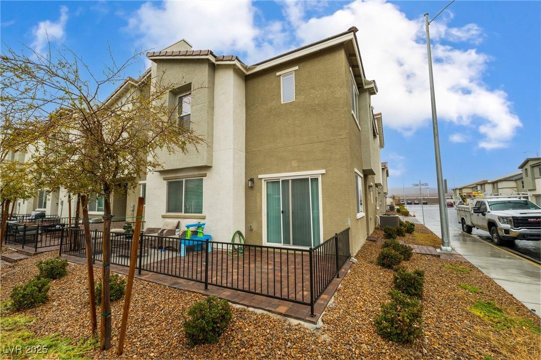 Photo one of 2681 Tuxedo Black Ct North Las Vegas NV 89086 | MLS 2652163