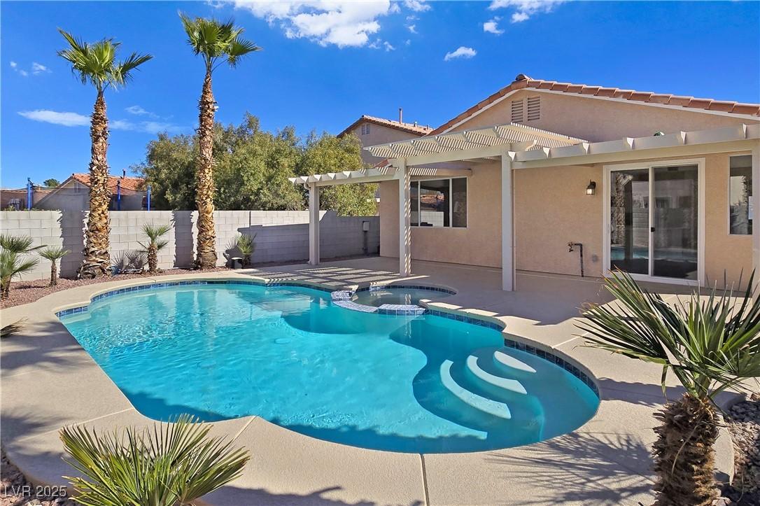 Photo one of 283 Fancrest St Henderson NV 89052 | MLS 2653858