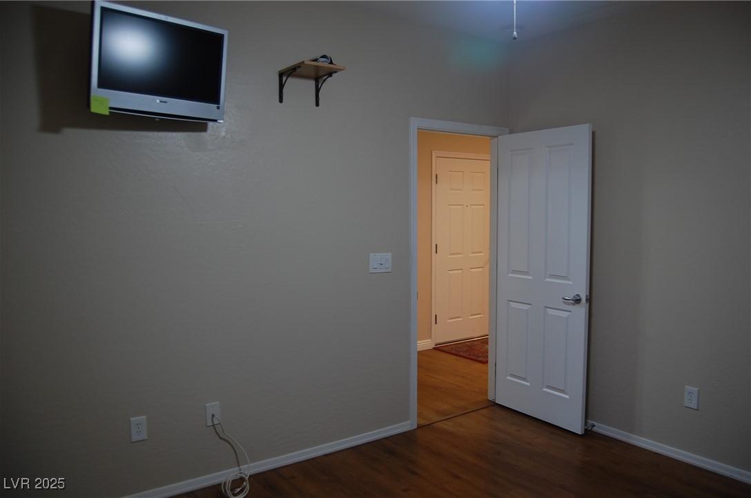 Photo #11