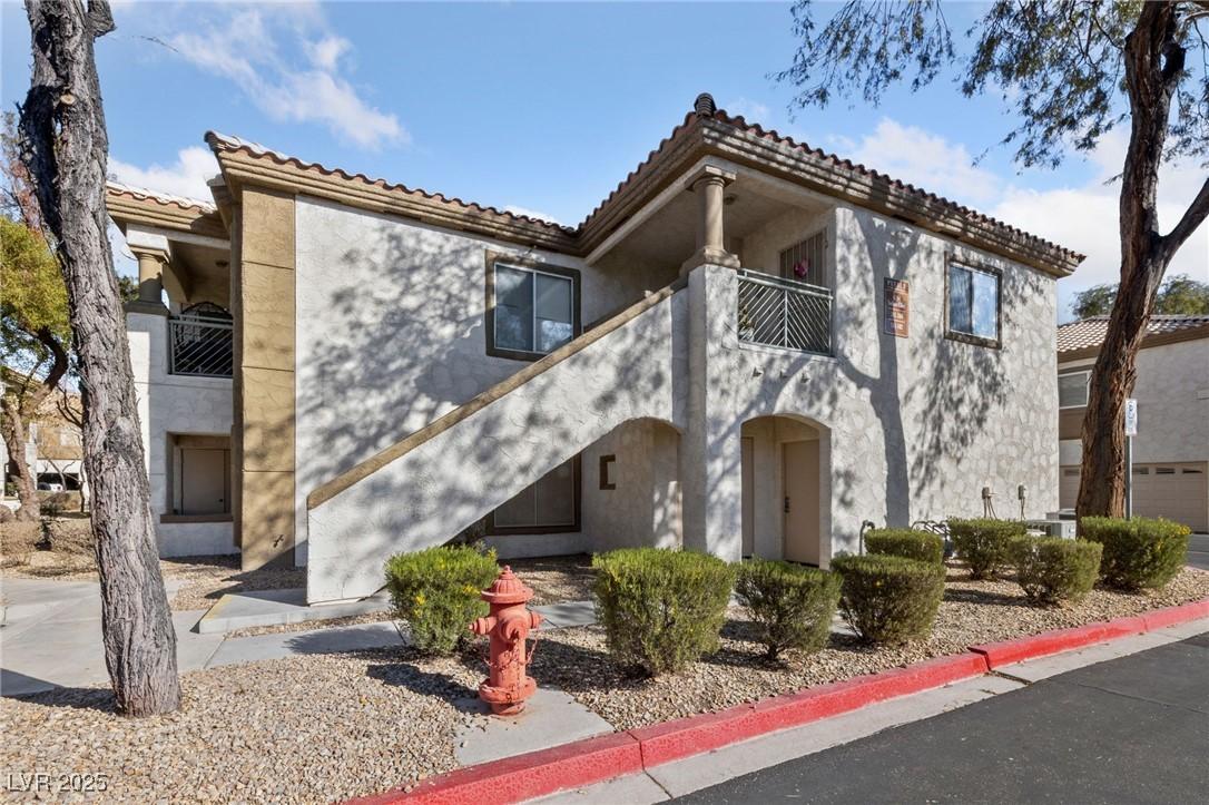 Photo one of 6704 Indian Chief Dr # 101 Las Vegas NV 89130 | MLS 2655183