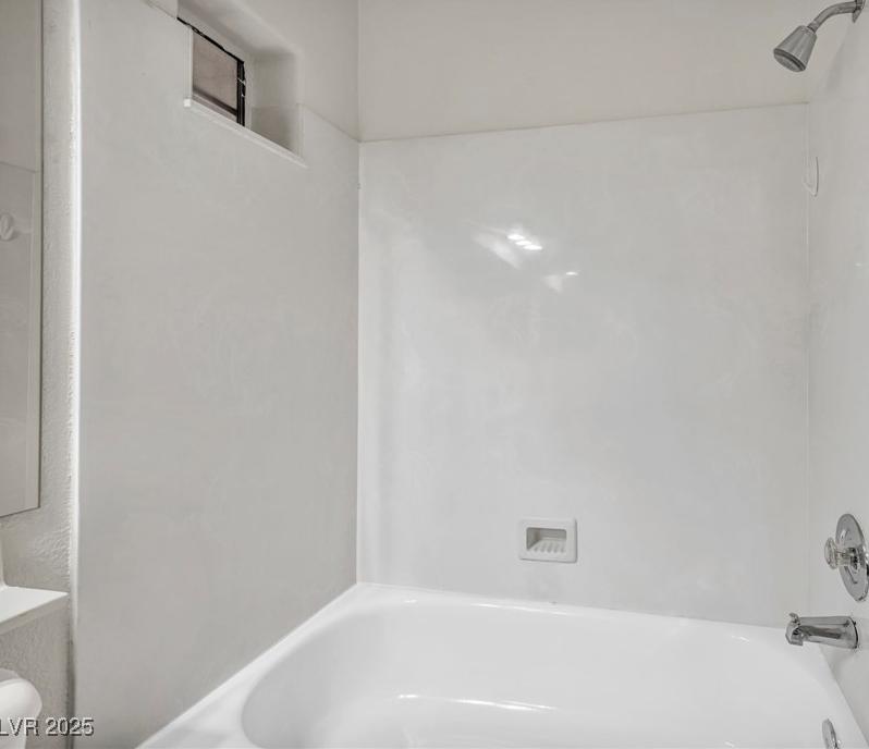 Photo #15