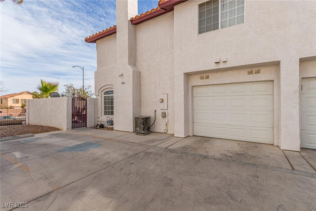 Photo one of 3866 Starfield Ln Las Vegas NV 89147 | MLS 2655558