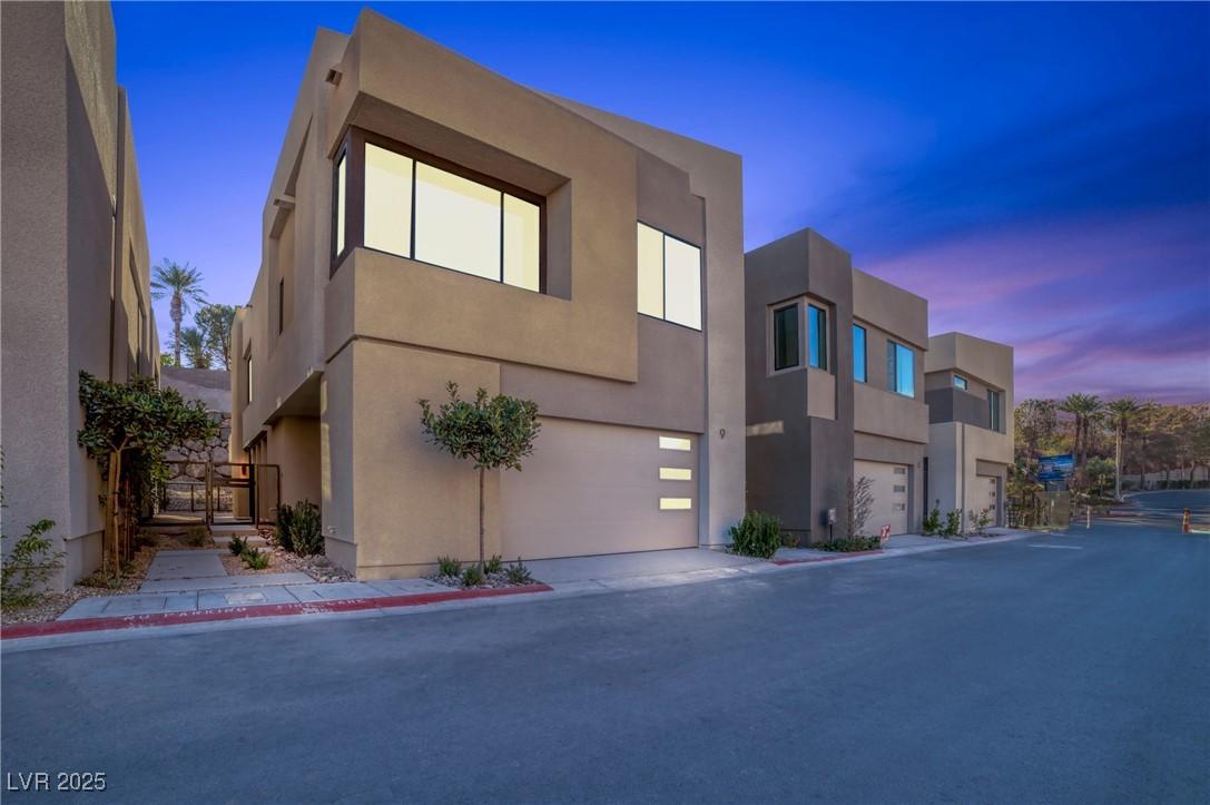 Photo one of 9 Promenade Isle Ln Henderson NV 89011 | MLS 2656479