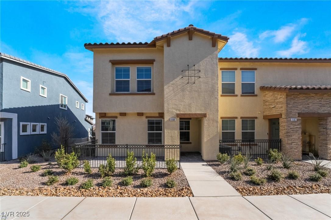 Photo one of 1109 Scarlet Sparrow St Henderson NV 89011 | MLS 2657873