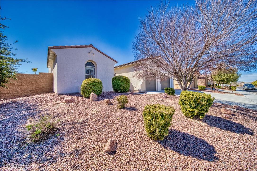 Photo one of 5295 Acqua Ln Pahrump NV 89061 | MLS 2657985