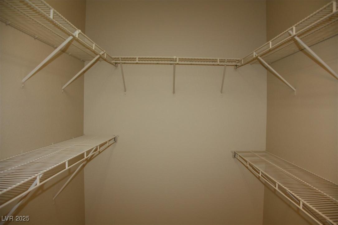 Photo #16