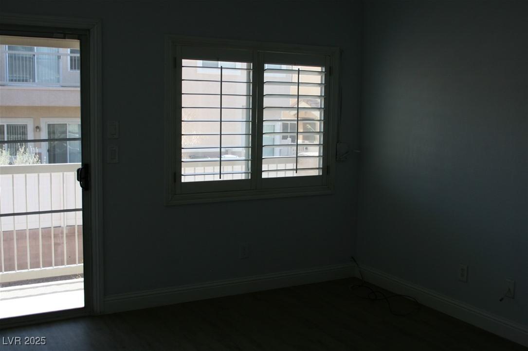 Photo #10