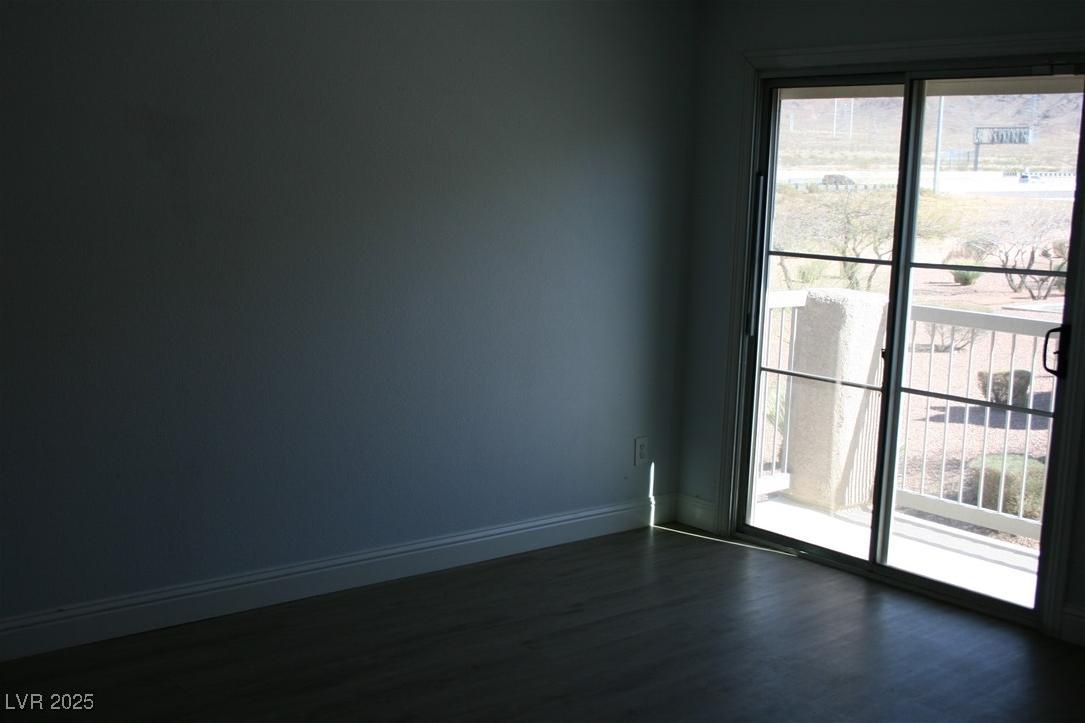 Photo #9
