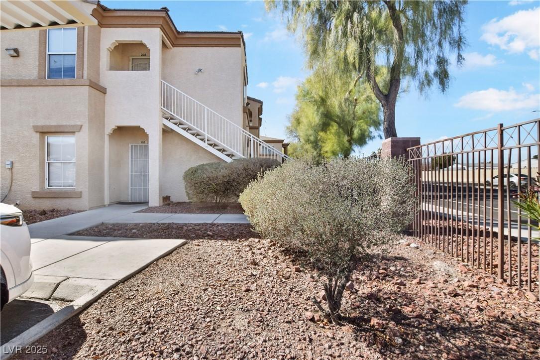 Photo one of 3400 Cabana Dr # 2103 Las Vegas NV 89122 | MLS 2661648