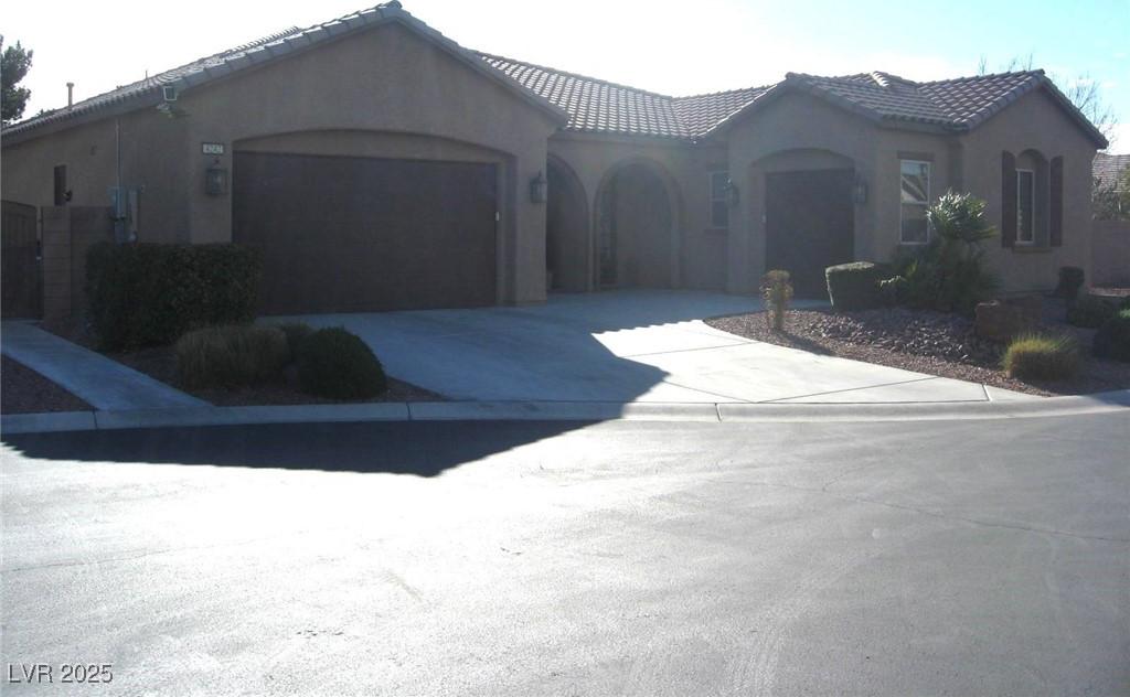 Photo one of 4242 Helena Hideaway Ct Las Vegas NV 89129 | MLS 2663130