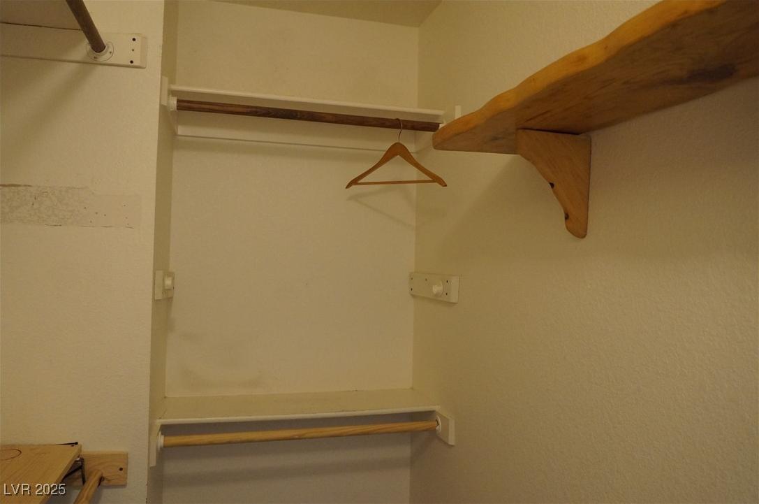 Photo #16