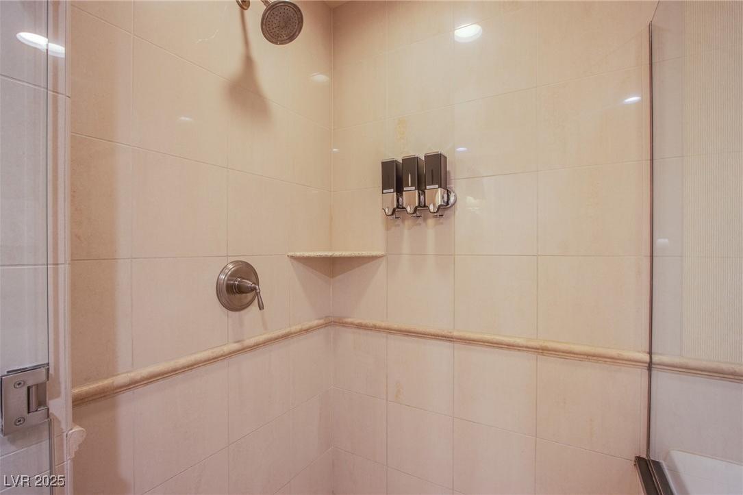 Photo #49