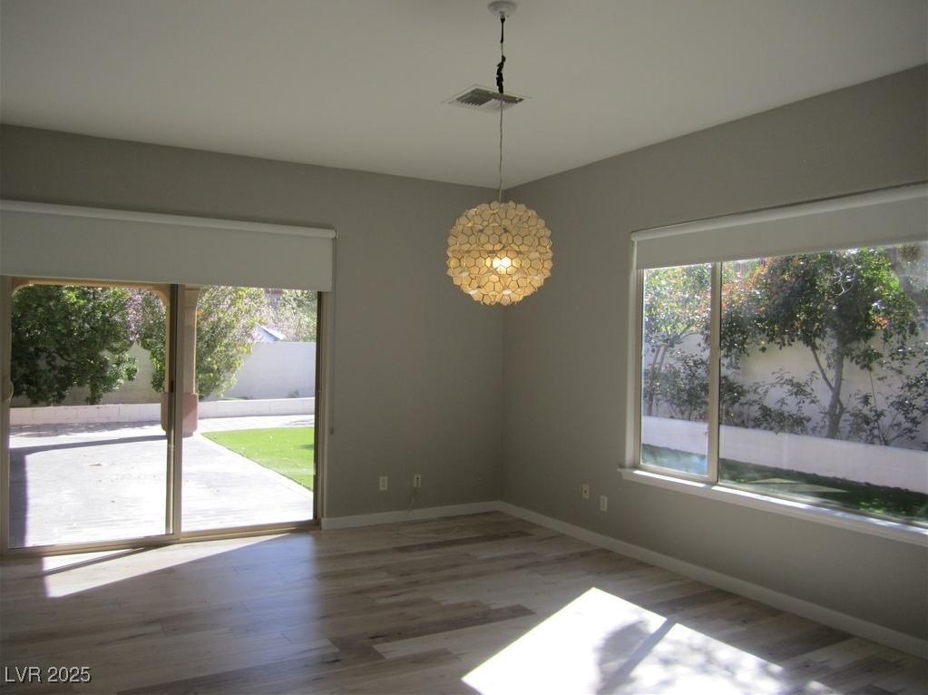 Photo #15
