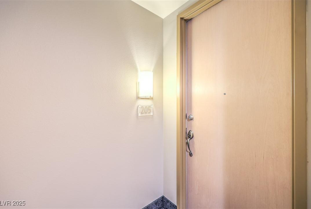 Photo #4