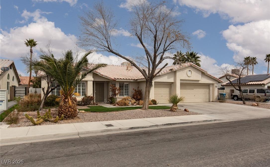 Photo one of 6440 Break Point Ave Las Vegas NV 89130 | MLS 2664945