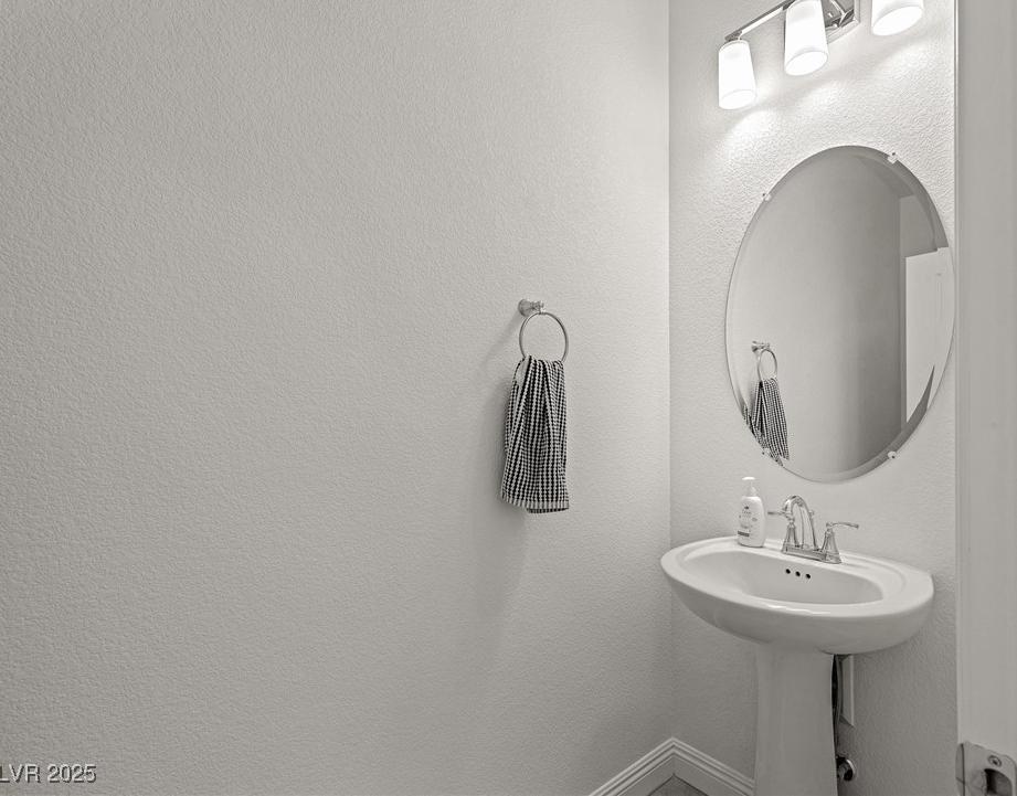 Photo #10
