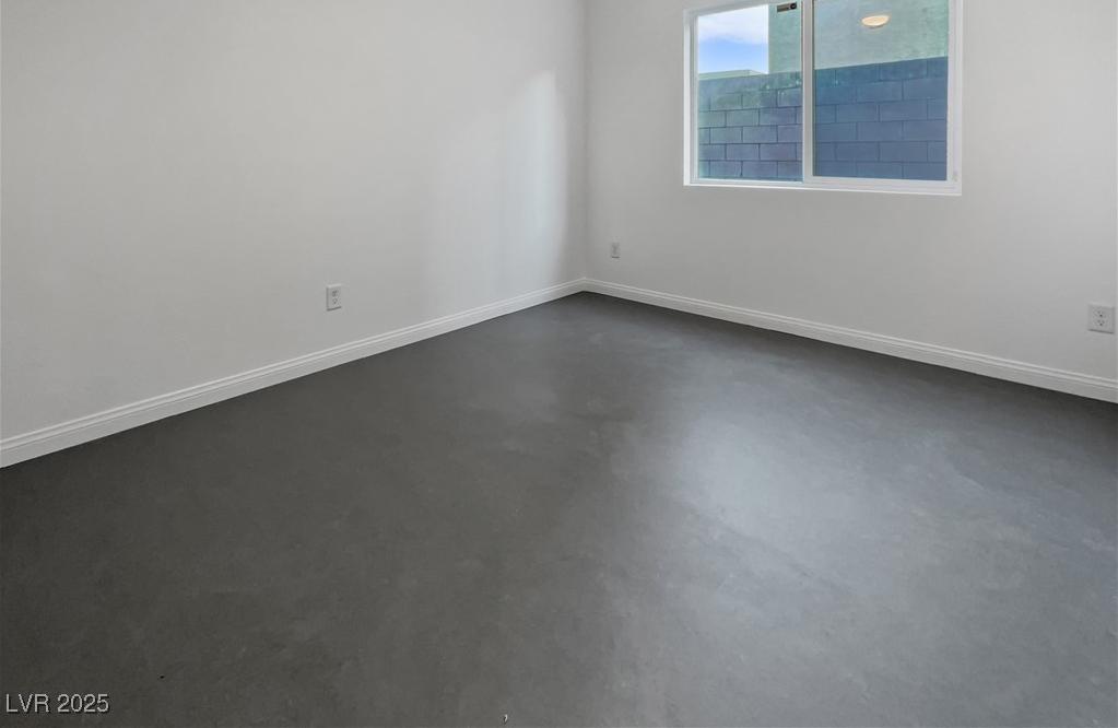 Photo #5