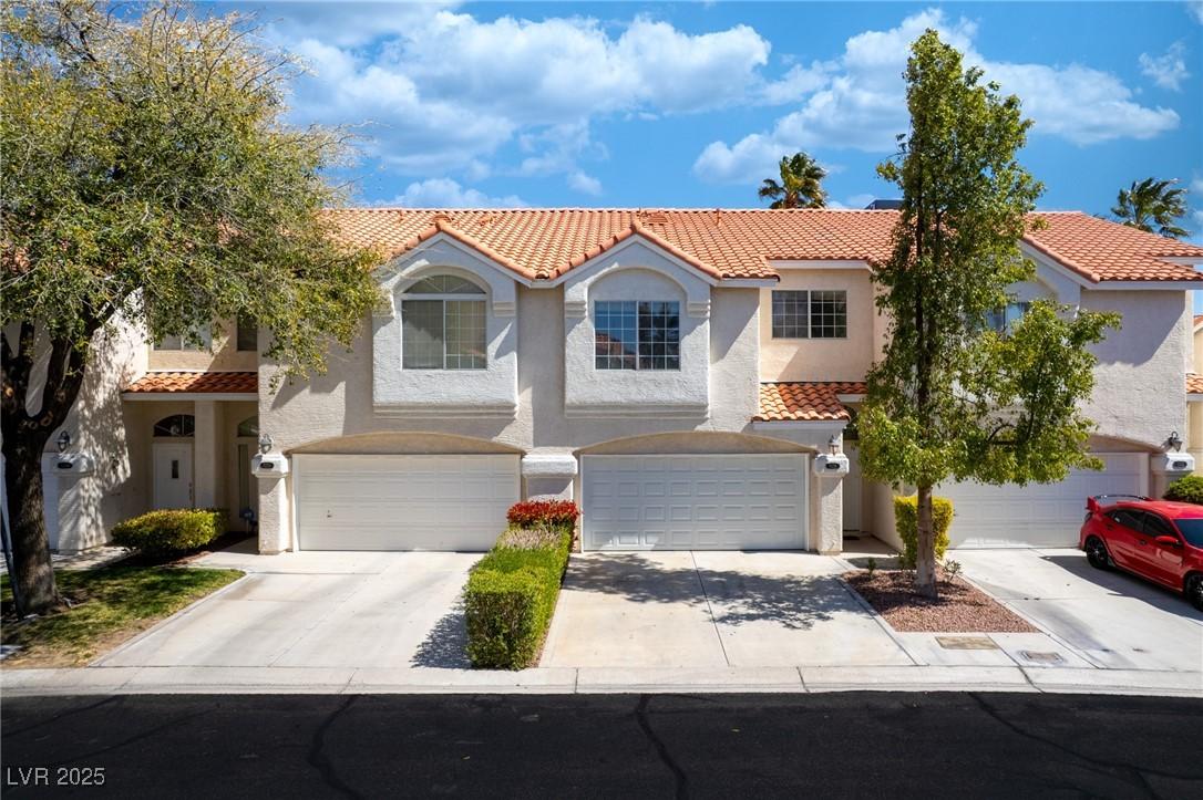 Photo one of 5256 Harvest Breeze Rd Las Vegas NV 89118 | MLS 2666856