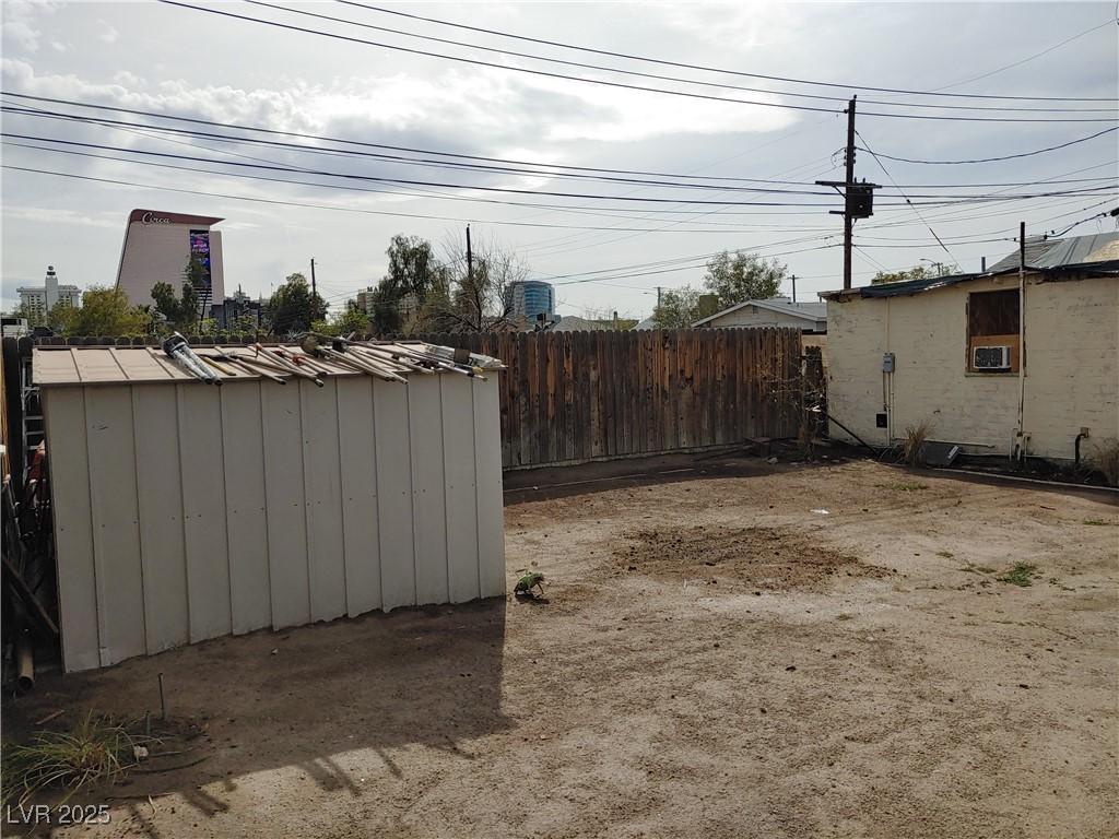 Photo #32