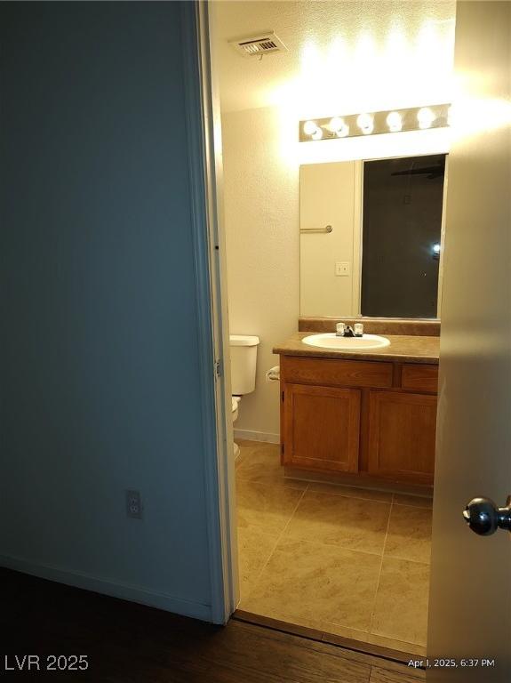 Photo #48