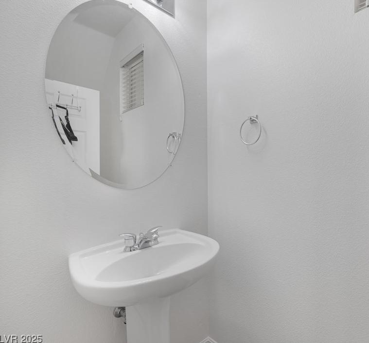 Photo #16