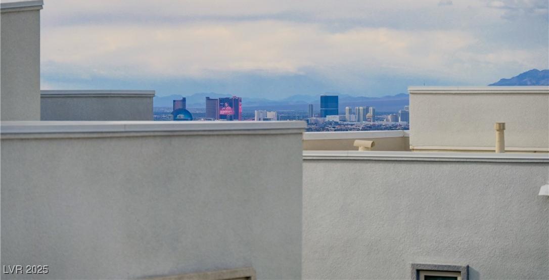 Photo #77