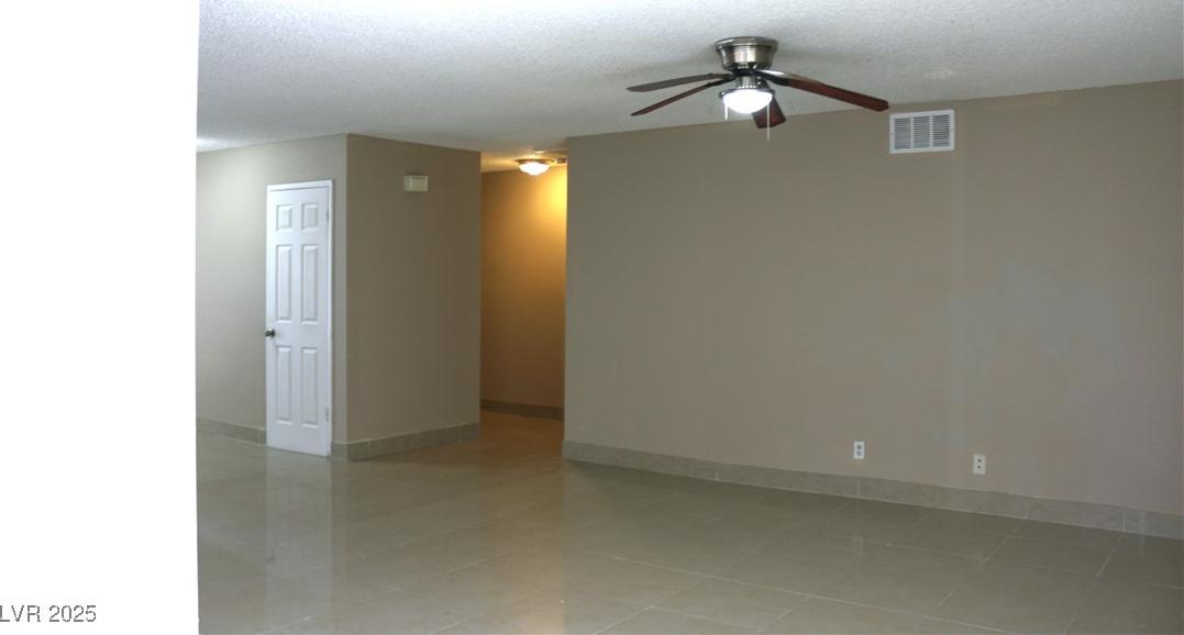 Photo #6
