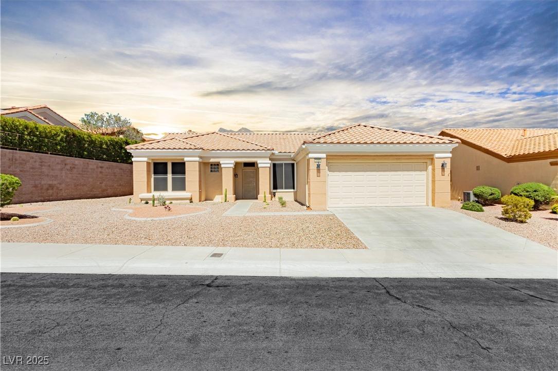 Photo one of 2205 Beacon Ridge Dr Las Vegas NV 89134 | MLS 2676328