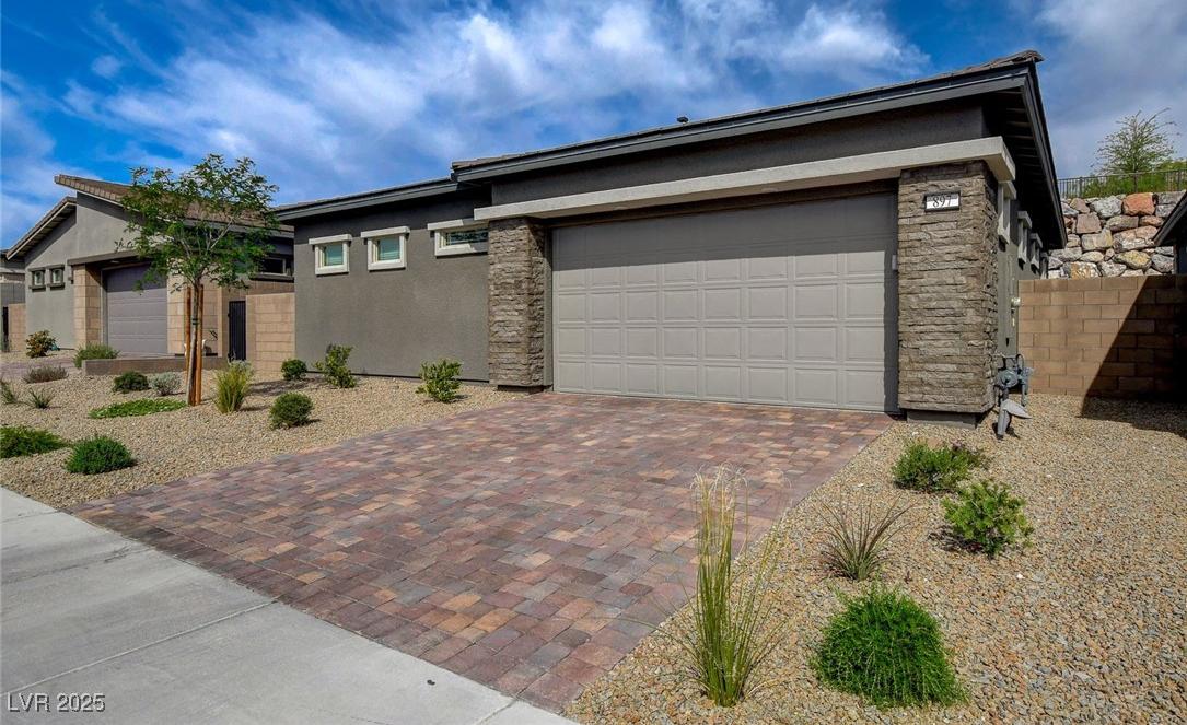 Photo one of 897 Woodburn Ln Las Vegas NV 89138 | MLS 2676766