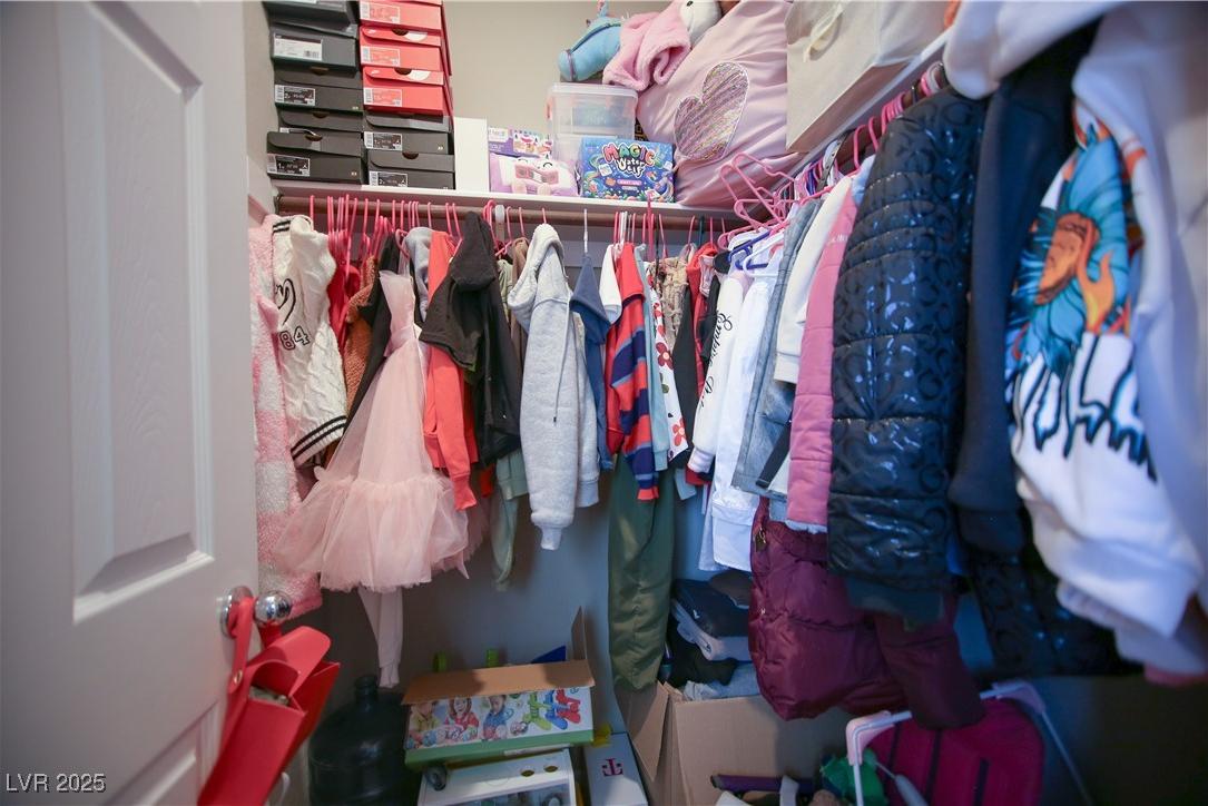 Photo #12
