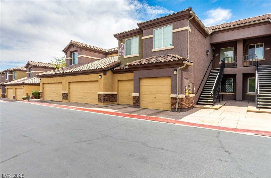 Photo one of 6868 Sky Pointe Dr # 1122 Las Vegas NV 89131 | MLS 2677255
