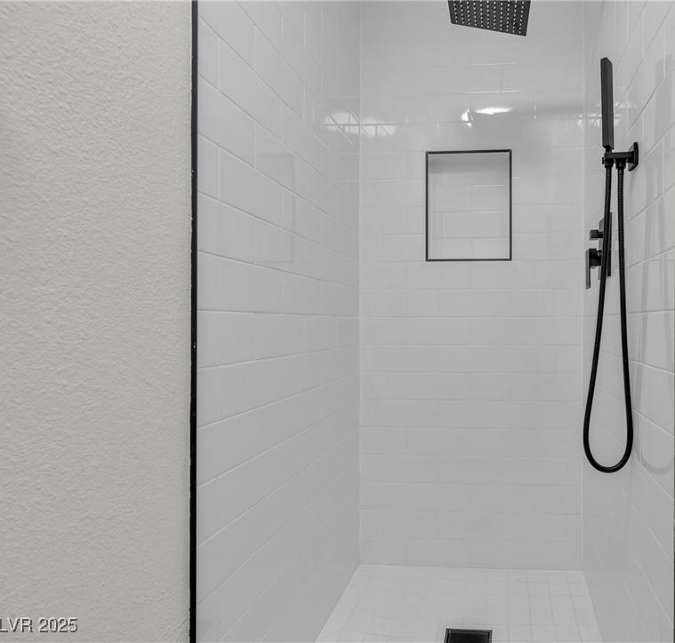 Photo #18