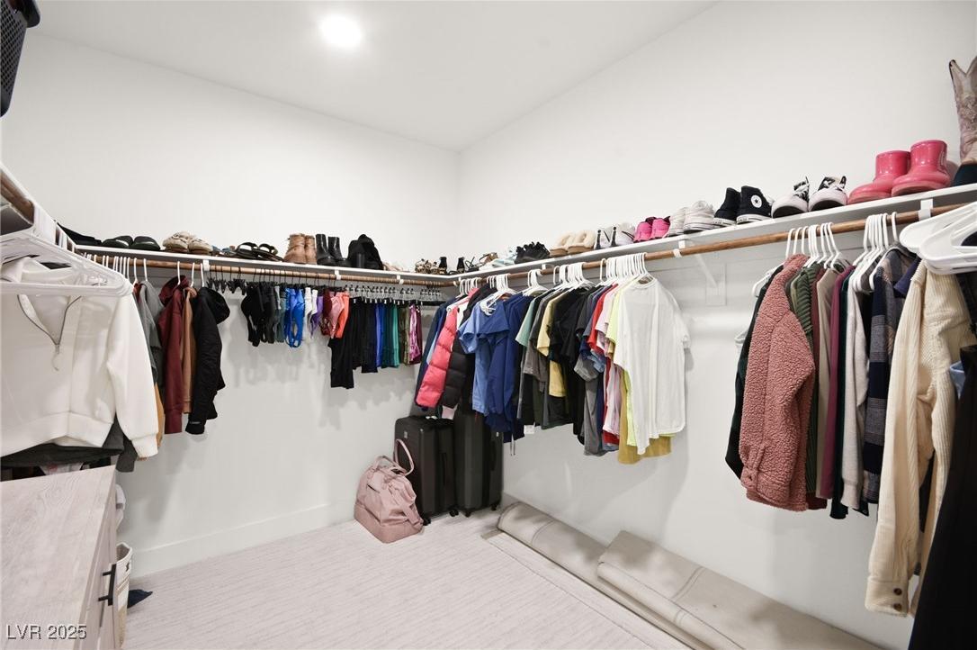 Photo #33