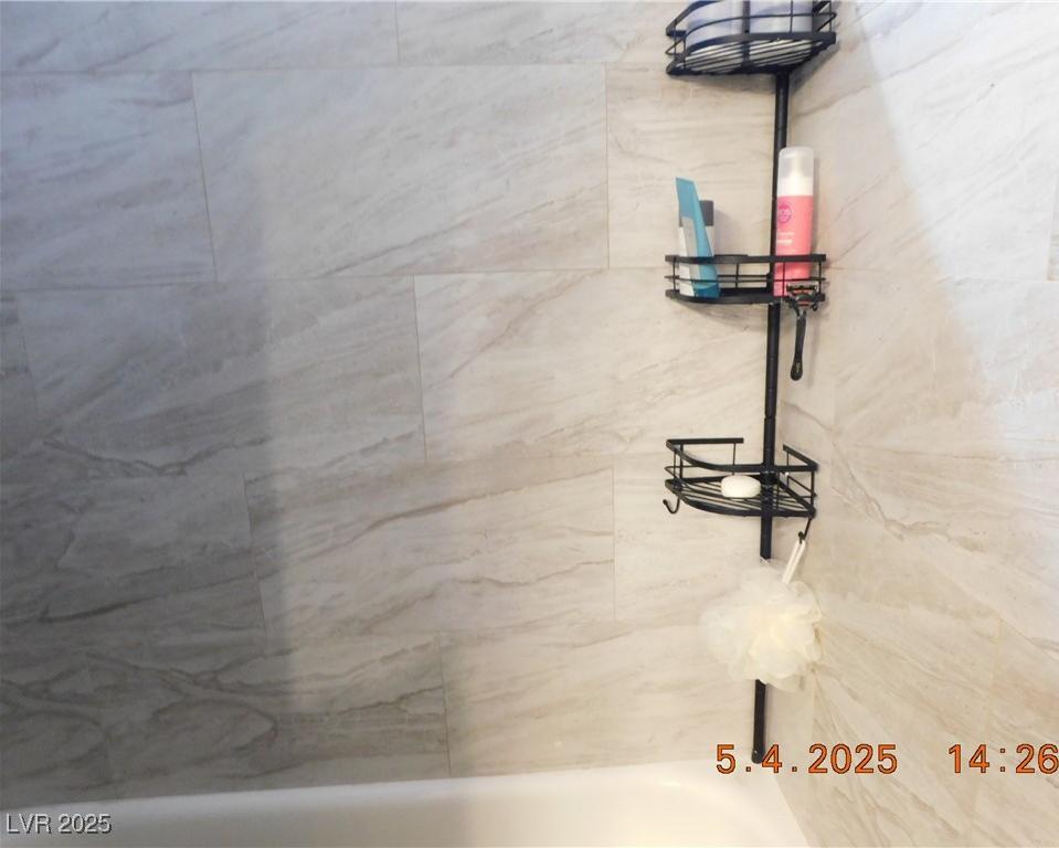 Photo #12