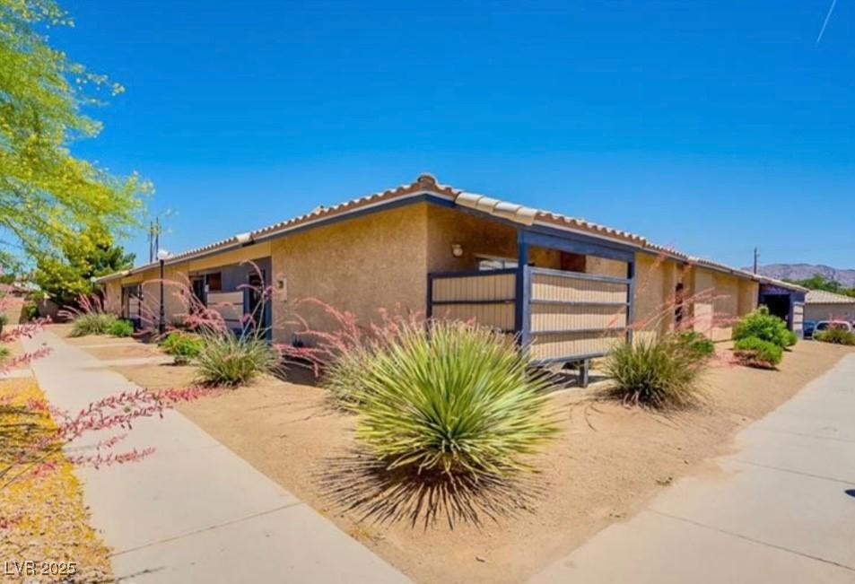 Photo one of 255 N Lamb Blvd # D Las Vegas NV 89110 | MLS 2680230