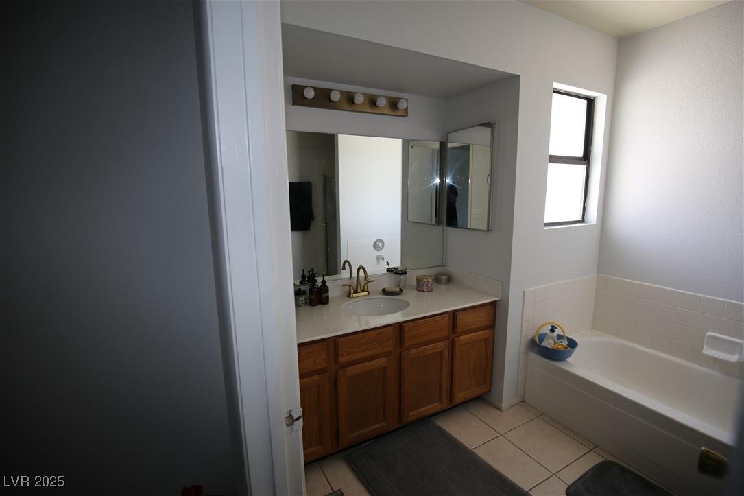 Photo #23