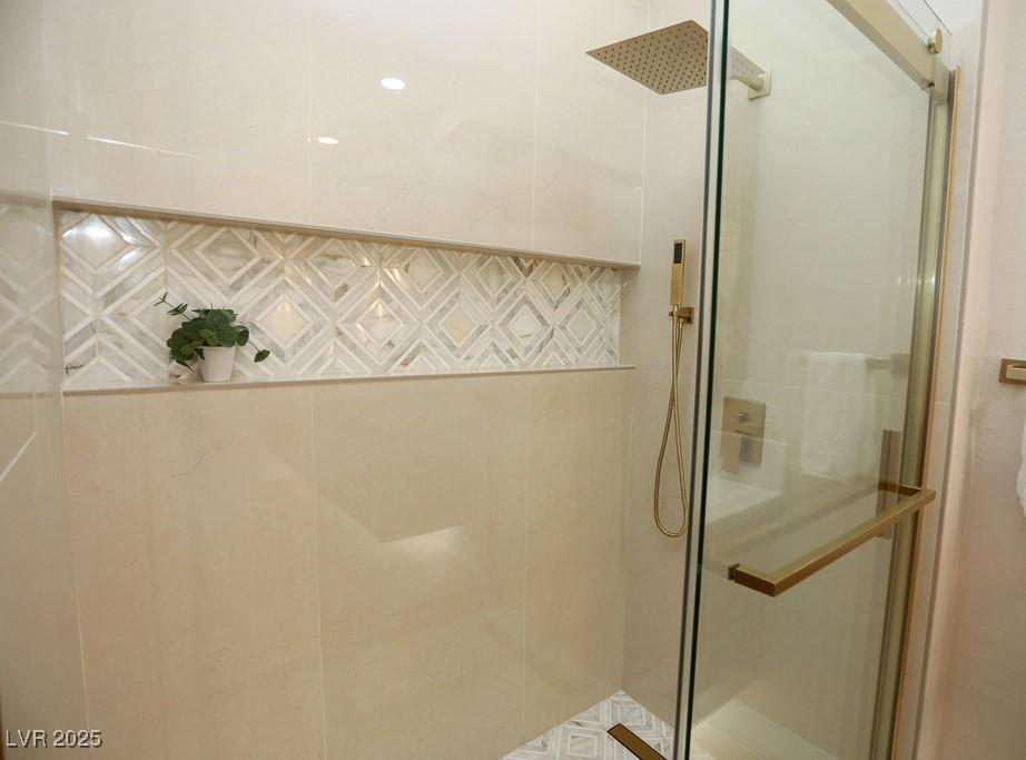 Photo #23