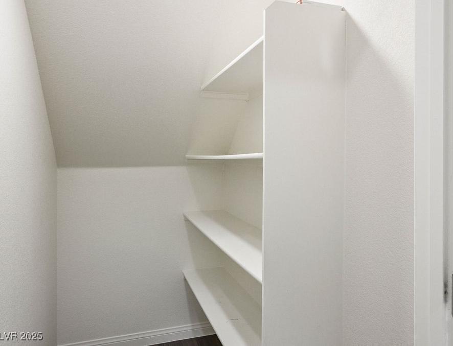 Photo #9