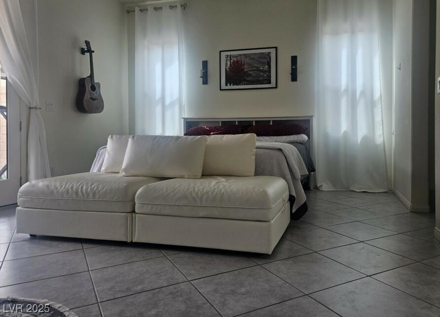 Photo #10