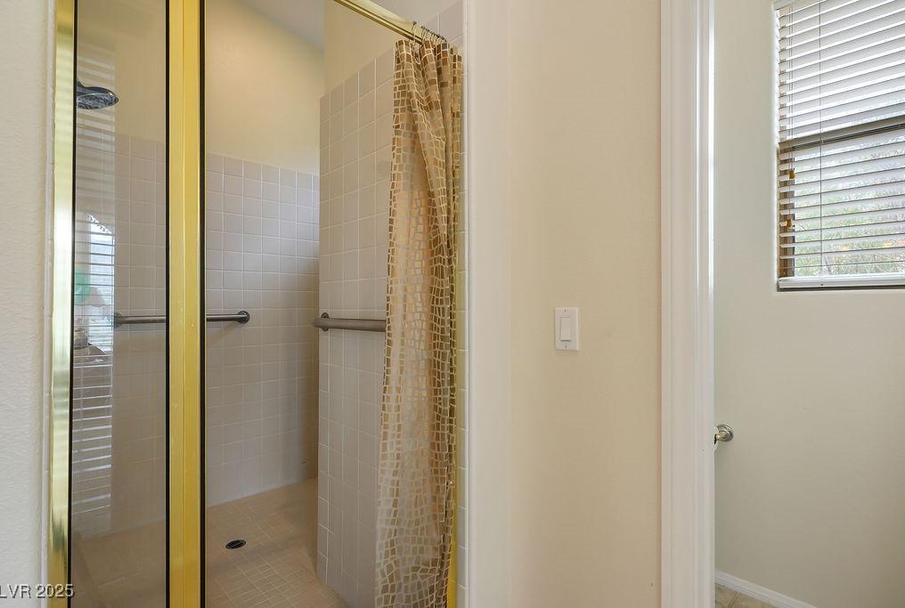 Photo #42