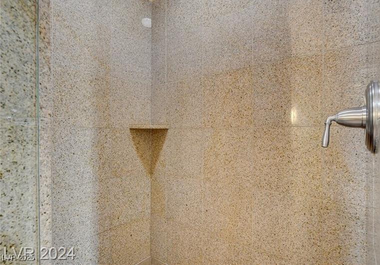 Photo #30